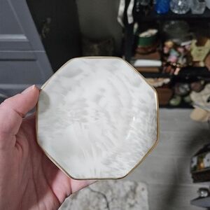 Bobbi Brown White and Gold Accessory Dish